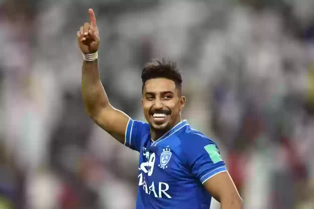 تعليق ساخر من الدوسري على لاعب الهلال السعودي العالمي