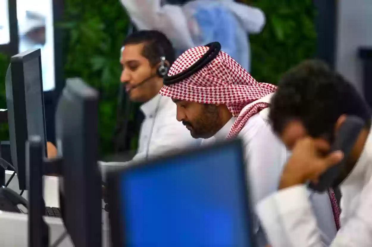 تقليص شركة سعودية أيام العمل إلى 4 أيام أسبوعية براتب كامل