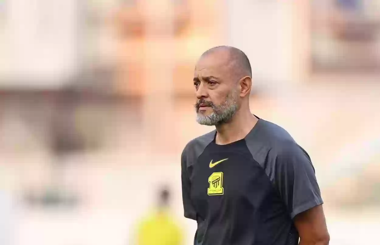 شجار قوي في غرفة ملابس الاتحاد السعودي تعيد سانتو