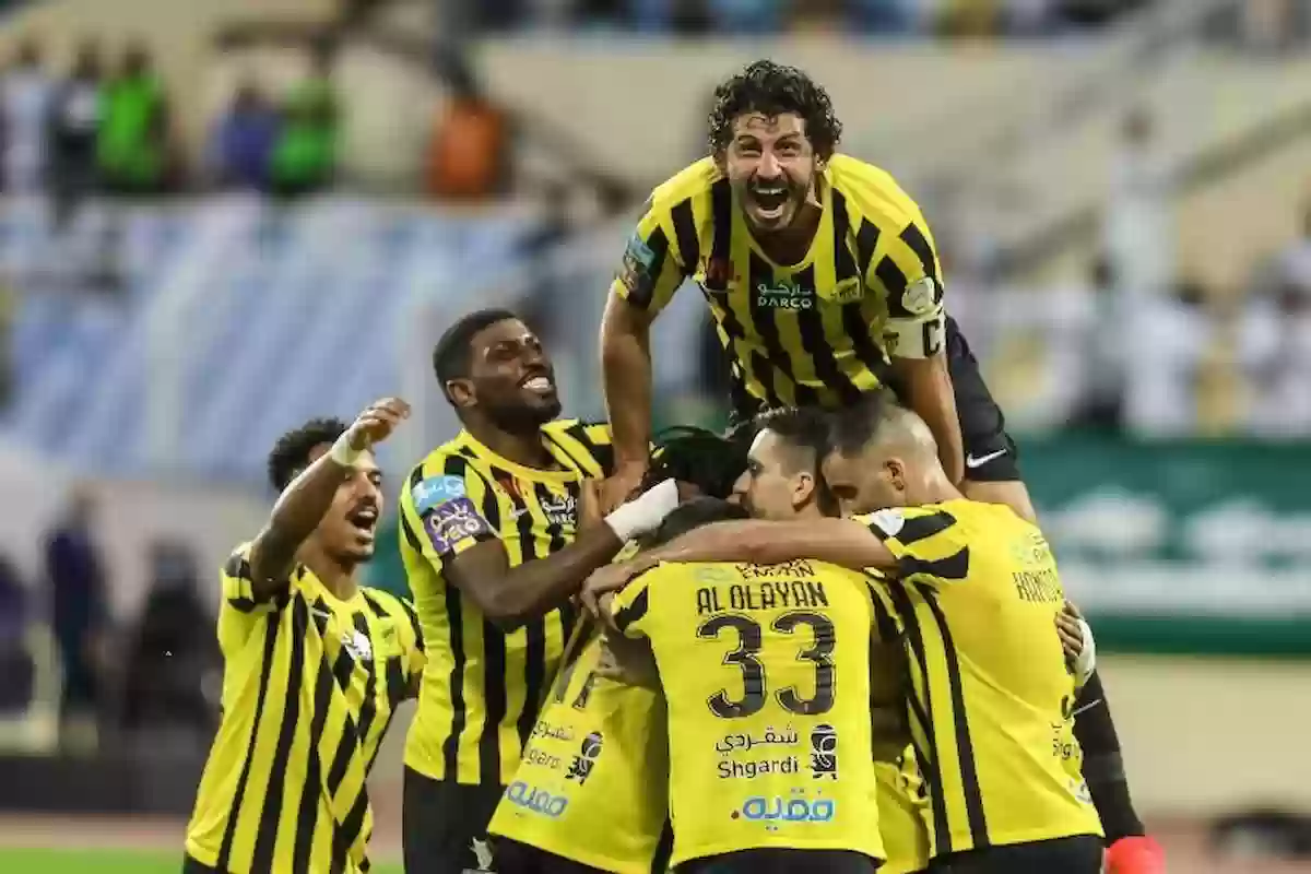 نجم الاتحاد السعودي باقي مع الفريق ولن يتمرد