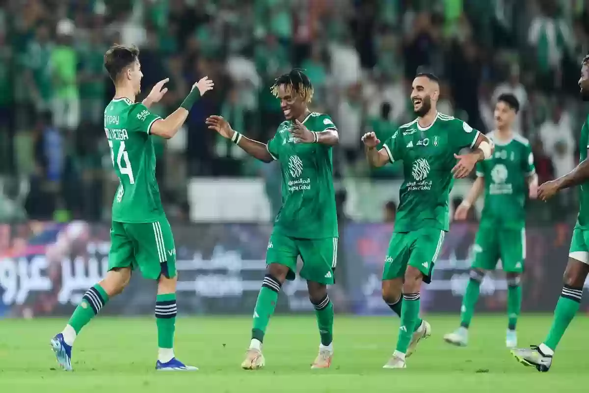 محترف الاهلي السعودي ينهي الجدل ويكشف مكانة دوري روشن 