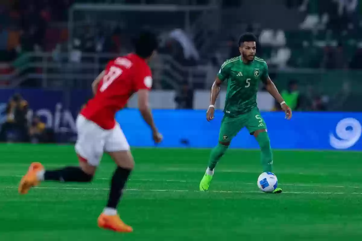 رسالة نارية من البليهي يضرب بها يونس محمود بعد التقليل من المنتخب السعودي