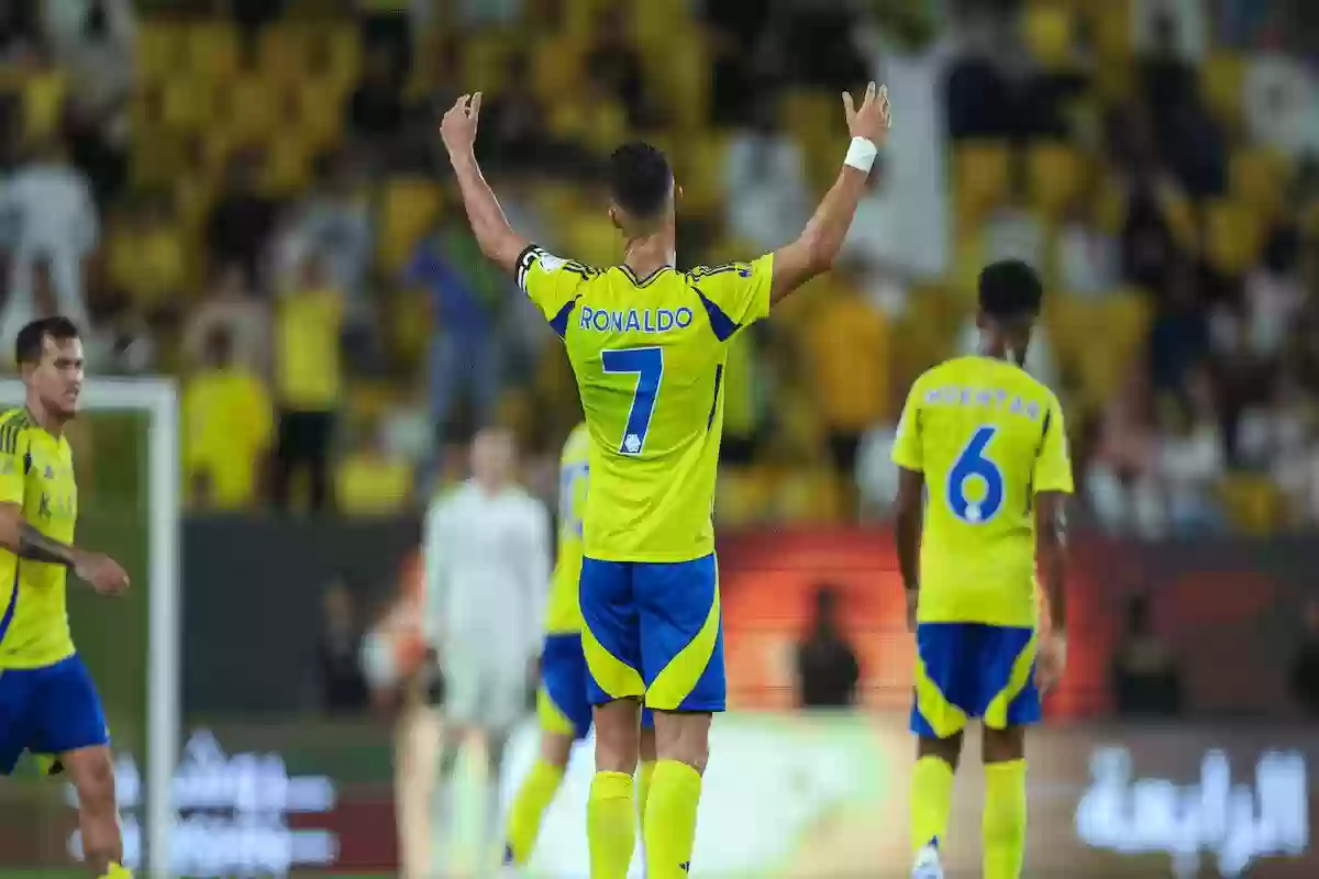 مدرب المنتخب البرتغالي يتغزل في أداء نجم النصر السعودي